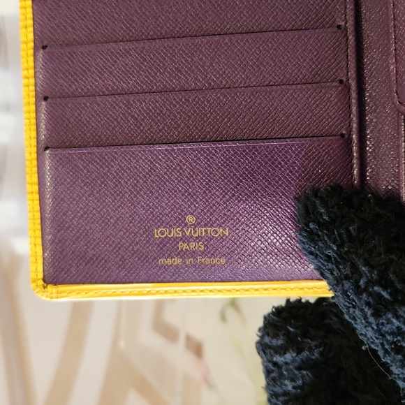 AUTHENTIC Louis Vuitton Marco Wallet - Picture 12 of 17